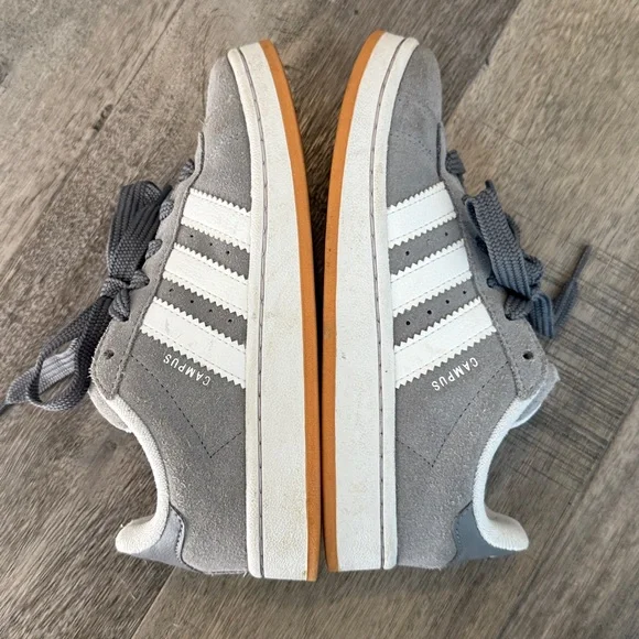 Adidas Classic Gray and White Campus Sneakers - Picture 8 of 10